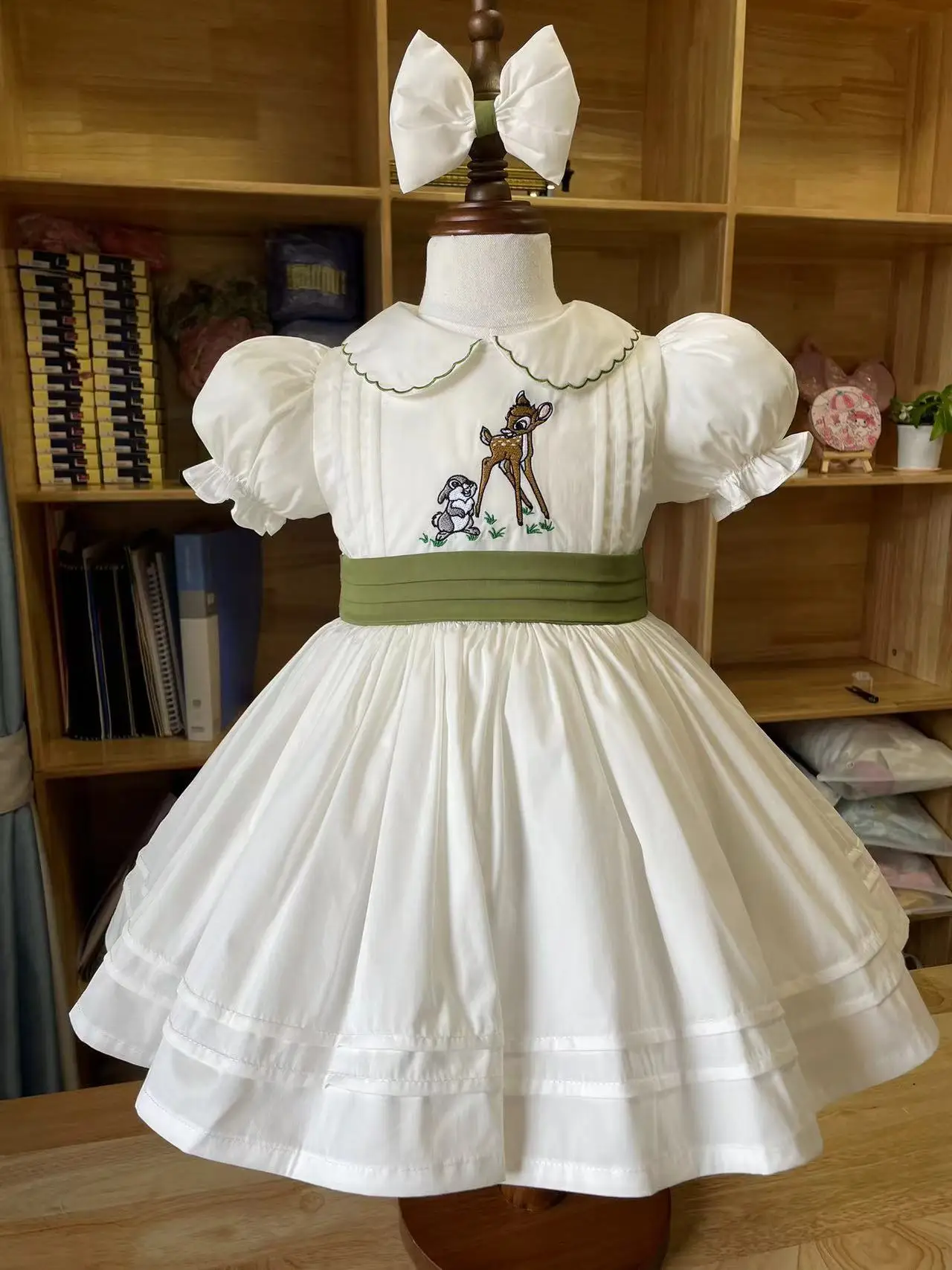 Baby Girl Summer Autumn White Deer Embroidery Vintage Spanish Princess Ball Gown Dress with headwear for Eid Party Casual B339