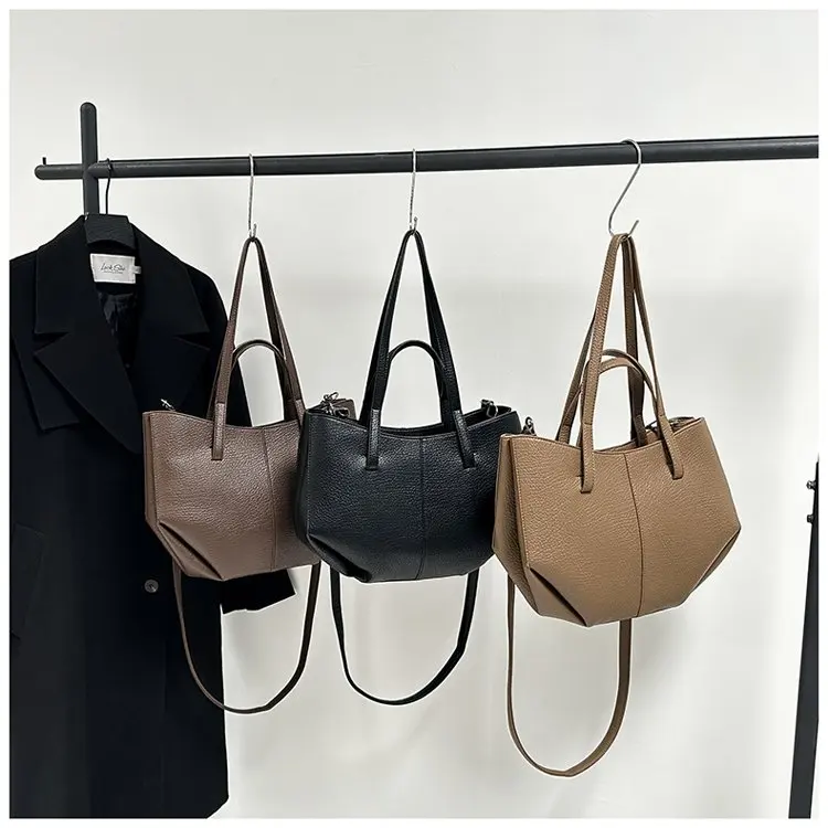 Large capacity outdoor casual handbag, new fashionable zipper shoulder bag, women's fashionable crossbody bag