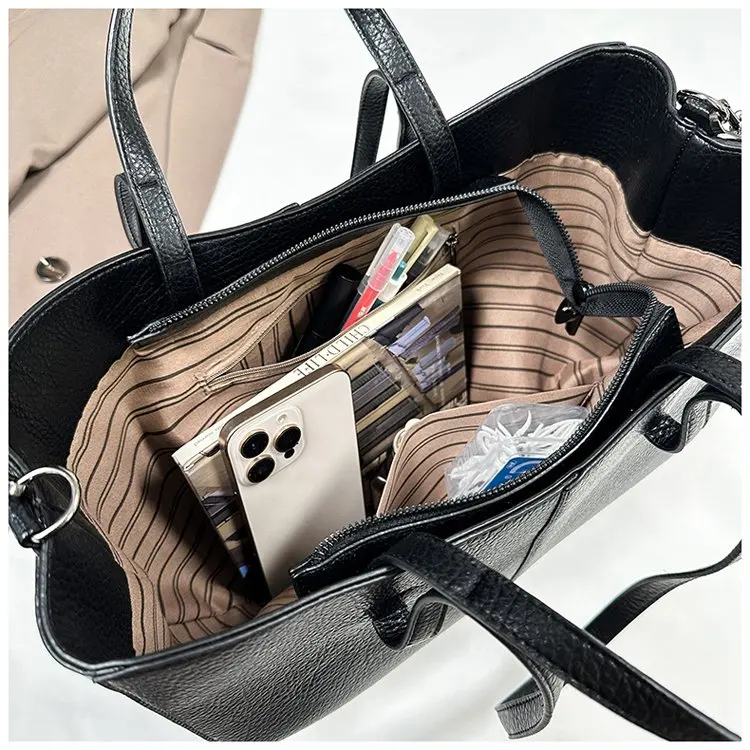 Large capacity outdoor casual handbag, new fashionable zipper shoulder bag, women's fashionable crossbody bag