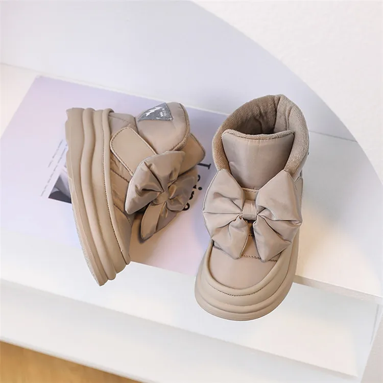 Children's Snow Boots 2024 New Winter Kids Shoes Butterfly-knot Waterproof Warm Plush Fashion Princess Girls Boots EU 22-37