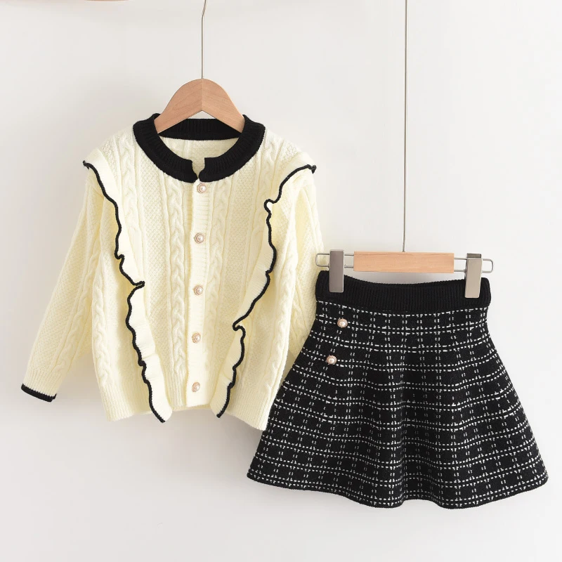 Bear Leader Baby Girls Clothes Set Autumn Winter Cartoon Grape Clothing Set New Kids Knitted Sweet Outfit Children Clothes Suit