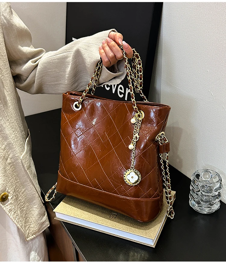 Best Superstar Show Luxury Handbag Women Stylish Crossbody Bag With Letter Logo Design Vintage Fashion Statement Mom' Bag
