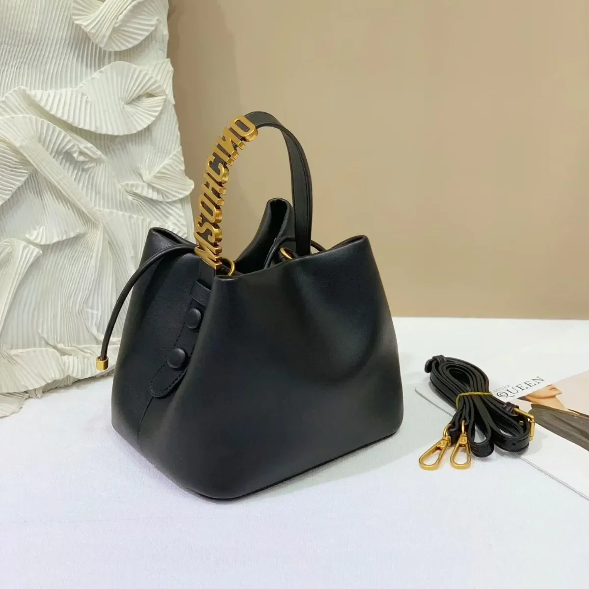Designer Letter Logo Diaper Bag: Elegant Leather Crossbody Bag For Women With Minimalist Style And Large Tote Capacity
