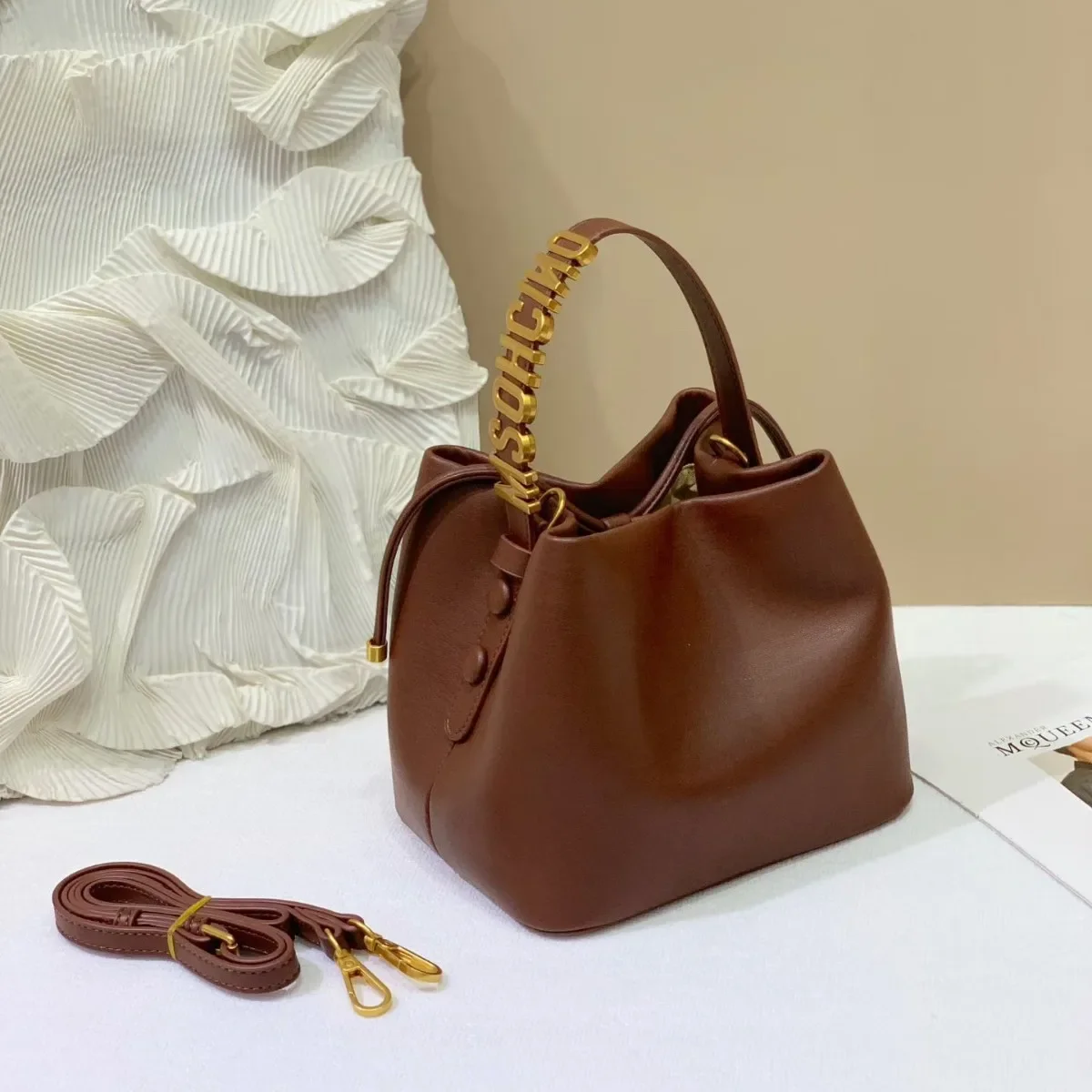 Designer Letter Logo Diaper Bag: Elegant Leather Crossbody Bag For Women With Minimalist Style And Large Tote Capacity