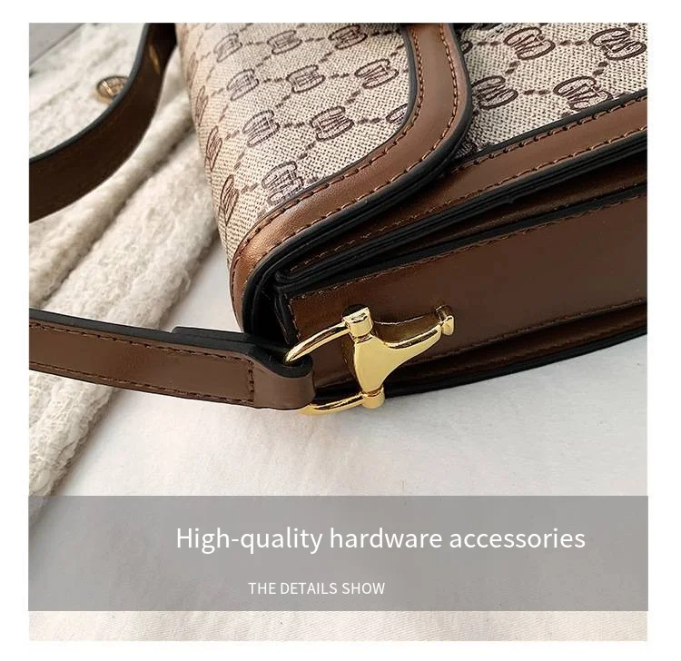 2026 Fashion Retro Saddle Bag: A Classic and Versatile Small Square Bag Suitable for Women's Daily Outings and Commutes. A Shoul