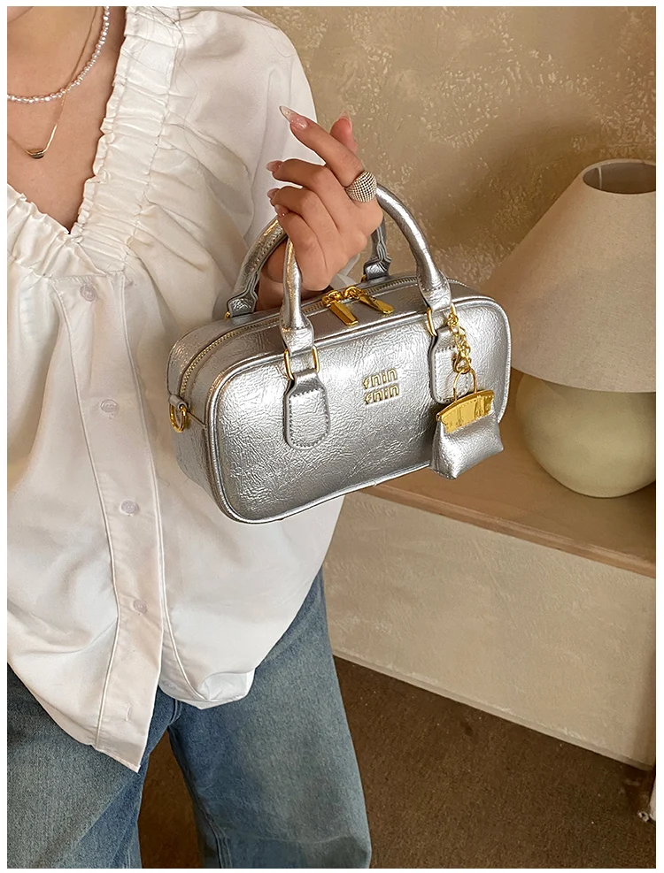 Trendy Classic Designer Diaper Bag Women's Large Capacity Leather Tote Luxury Minimalist Elegant Vintage Fashionable Shoulder