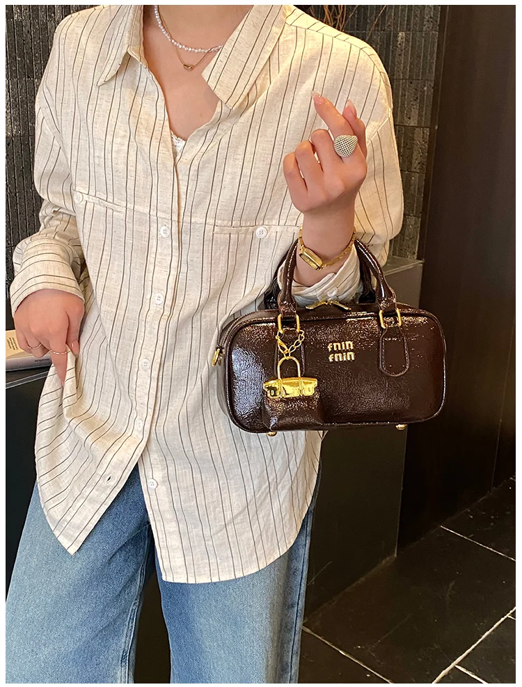 Trendy Classic Designer Diaper Bag Women's Large Capacity Leather Tote Luxury Minimalist Elegant Vintage Fashionable Shoulder