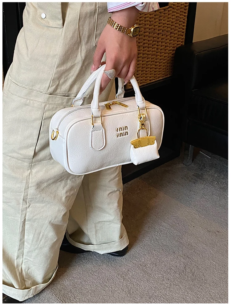 Trendy Classic Designer Diaper Bag Women's Large Capacity Leather Tote Luxury Minimalist Elegant Vintage Fashionable Shoulder