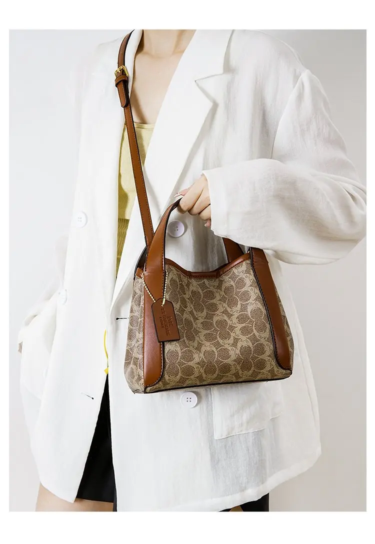 Stylish Solid Color Designer Diaper Bag Women Luxury Leather Tote Large Capacity Elegant Crossbody Handbag For Simple Chic
