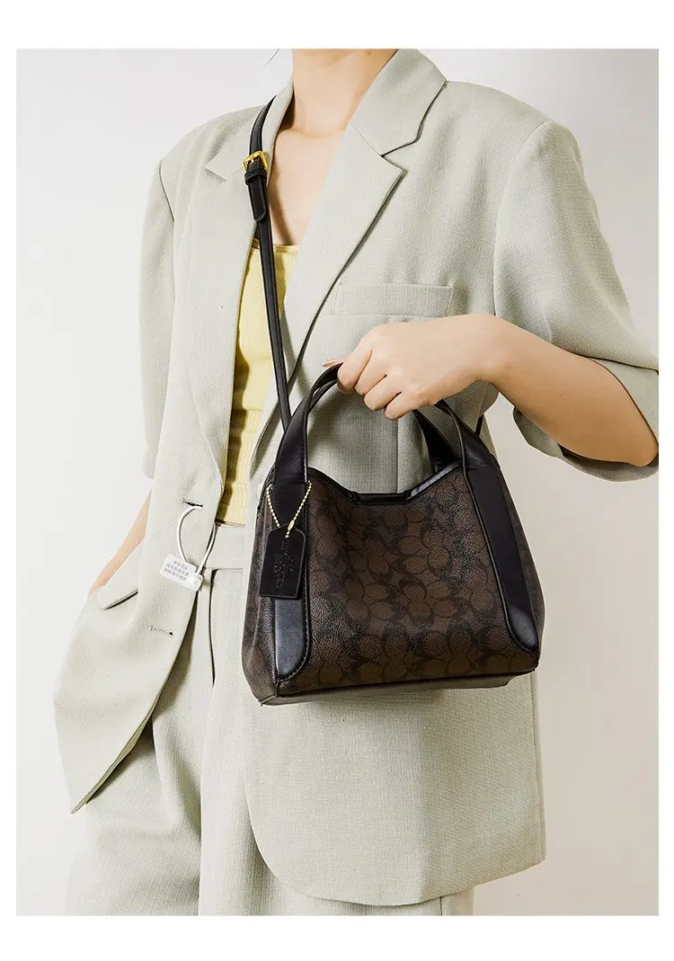 Stylish Solid Color Designer Diaper Bag Women Luxury Leather Tote Large Capacity Elegant Crossbody Handbag For Simple Chic