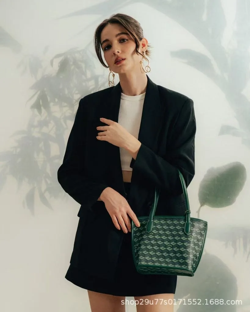 Vintage Leather Diaper Bag Unique Leisure Crossbody Elegant Solid Color Tote for Ladies Stylish Commuter Shoulder Bag