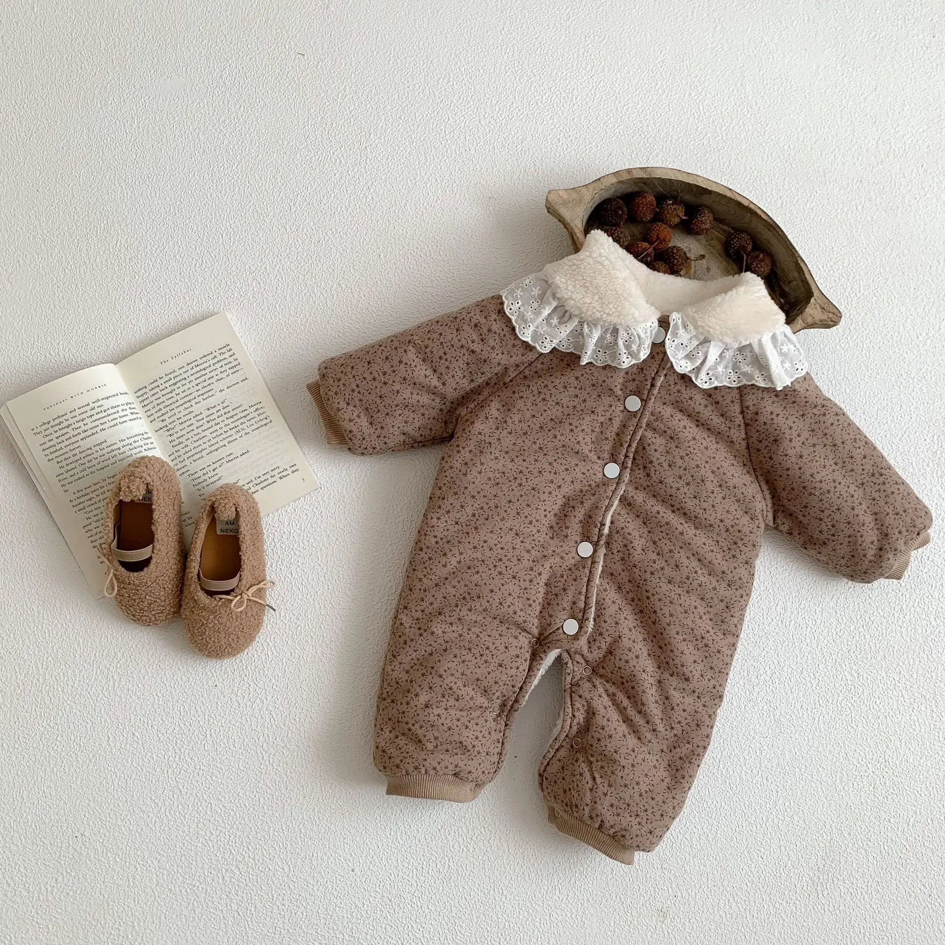 2026 Winter Plush Thicken Baby Romper Toddler Girls Boys Jumpsuit One-Pieces Bodysuits Baby Padded Thickened Crawling Suit