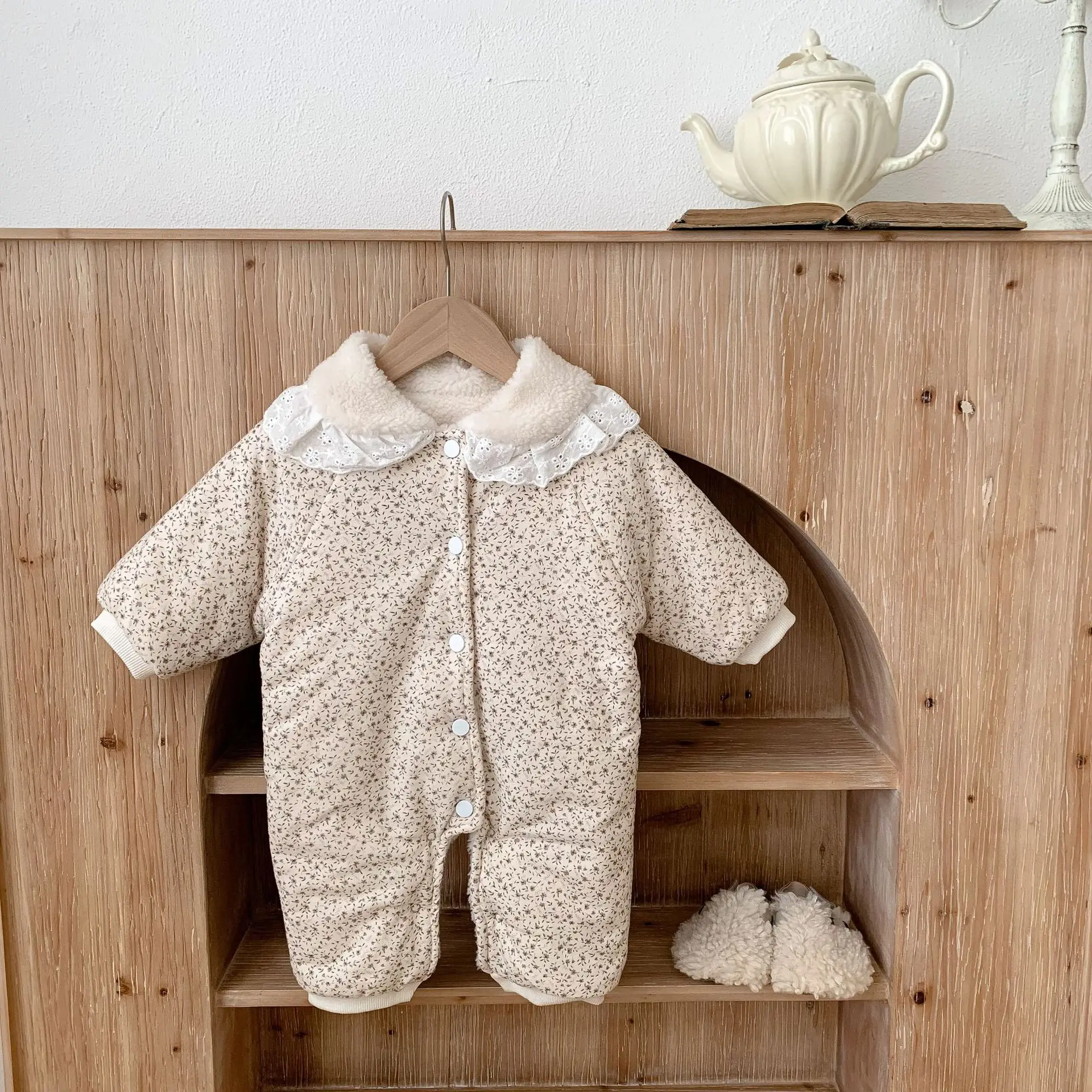 2026 Winter Plush Thicken Baby Romper Toddler Girls Boys Jumpsuit One-Pieces Bodysuits Baby Padded Thickened Crawling Suit