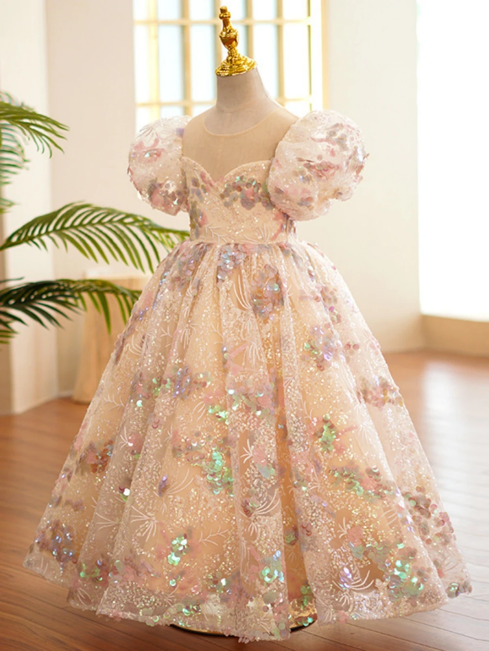 Sequined Puff Sleeve Flower Girls Dresses For Wedding Customized Cute O-neck Princess Gown Birthday Party Piano Performance