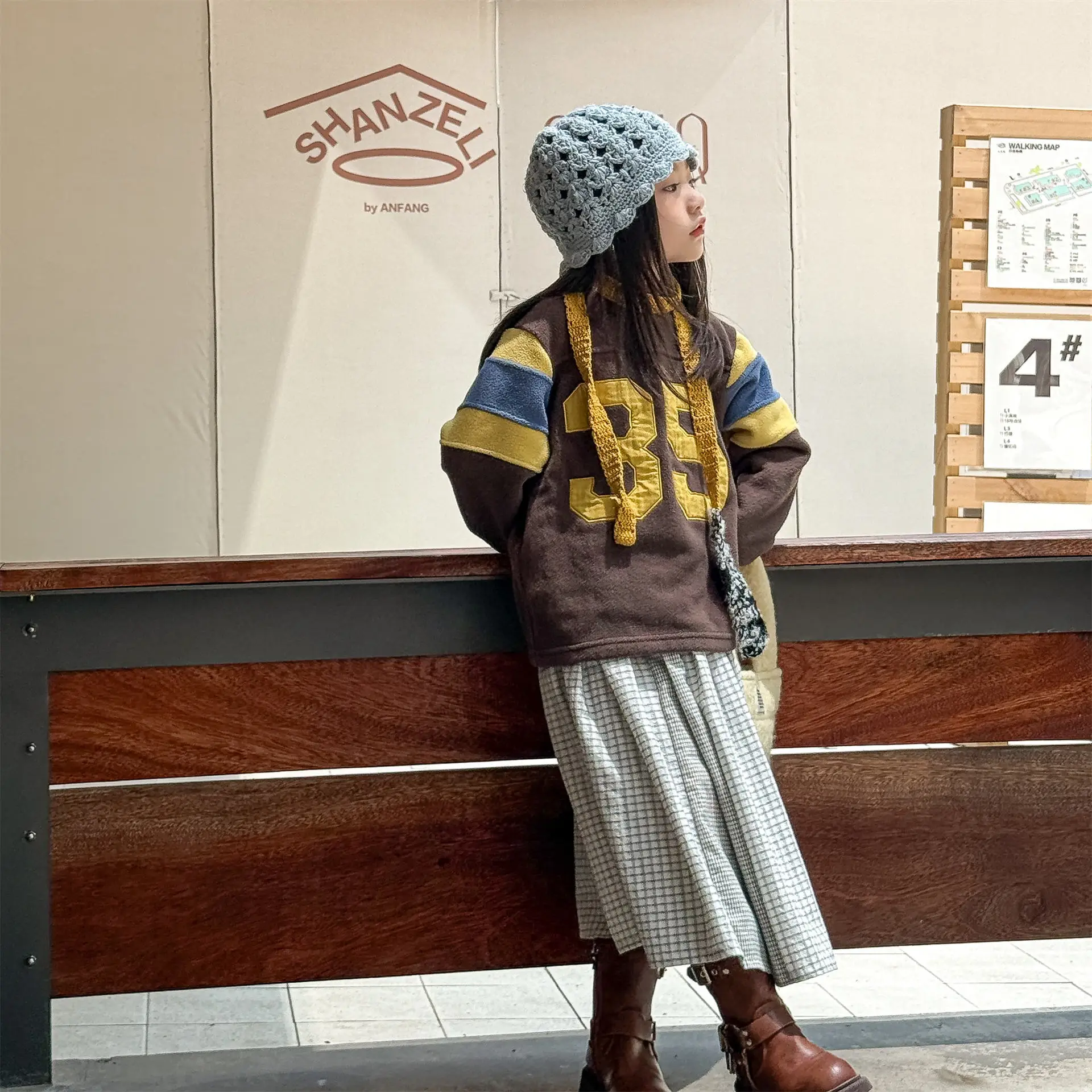 2025 Winter New Children Fleece Sweatshirt Baby Fashion Letter Tops Boys Girls Warm Pullover Baby Long Sleeve Casual Sweatshirt