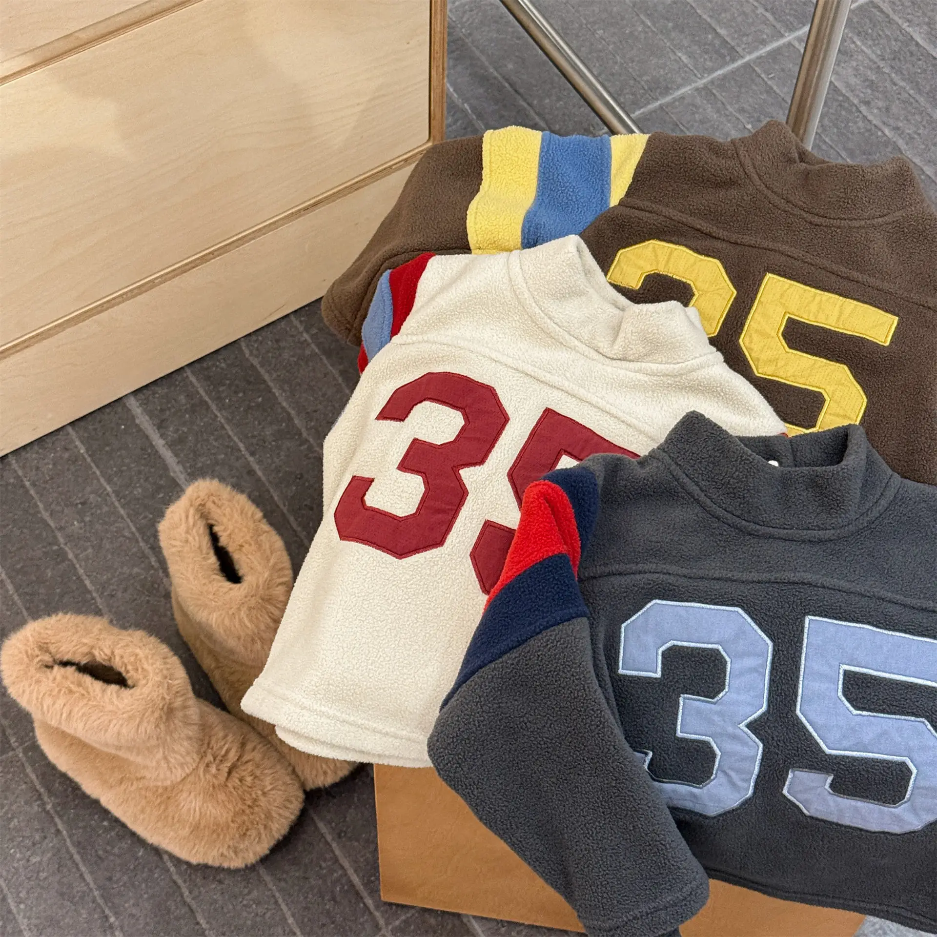 2025 Winter New Children Fleece Sweatshirt Baby Fashion Letter Tops Boys Girls Warm Pullover Baby Long Sleeve Casual Sweatshirt