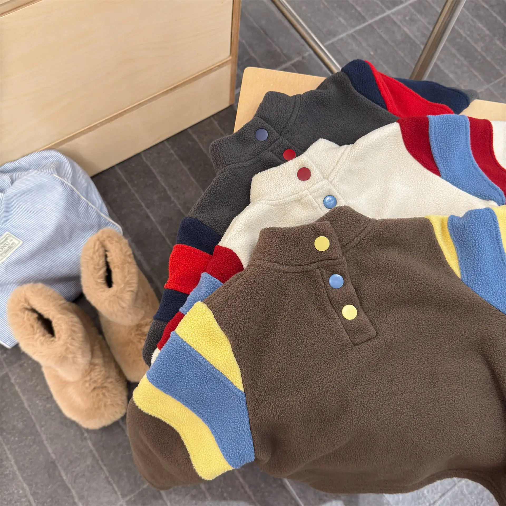 2025 Winter New Children Fleece Sweatshirt Baby Fashion Letter Tops Boys Girls Warm Pullover Baby Long Sleeve Casual Sweatshirt
