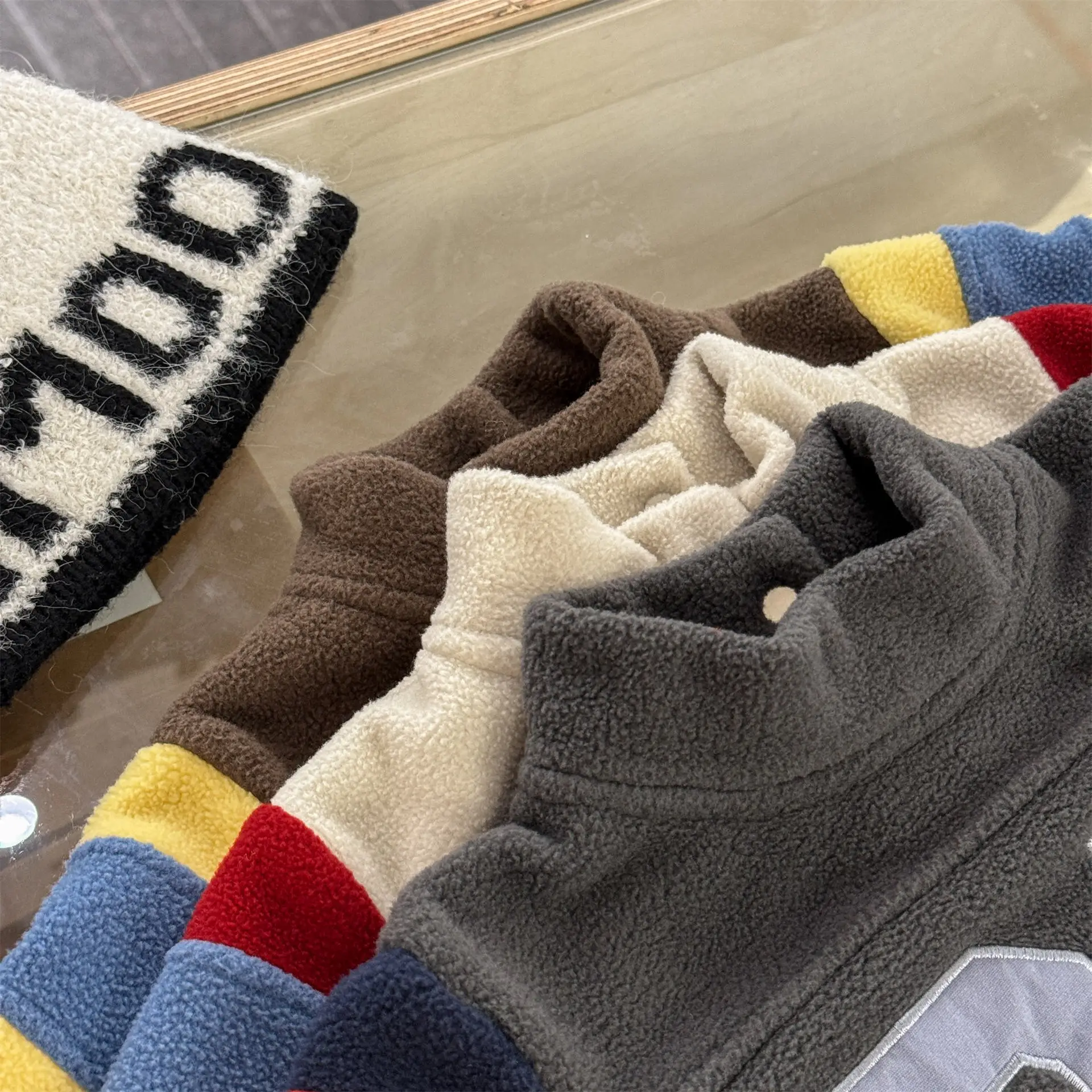 2025 Winter New Children Fleece Sweatshirt Baby Fashion Letter Tops Boys Girls Warm Pullover Baby Long Sleeve Casual Sweatshirt
