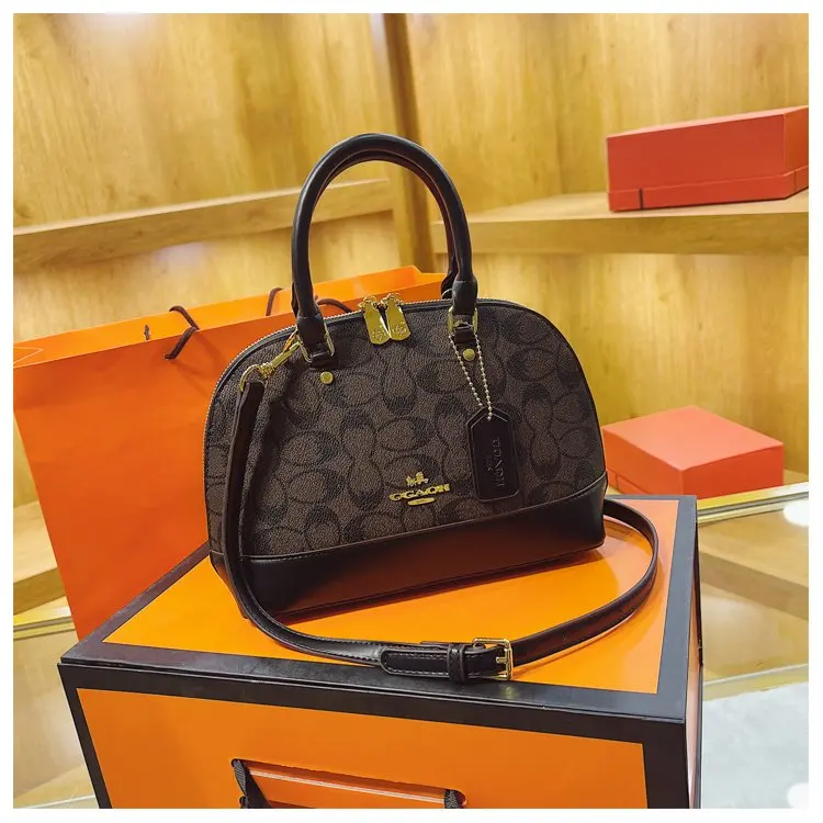 Paris fashion designer women's shoulder bag elegant women's chain strap crossbody bag luxurious zipper small square bag