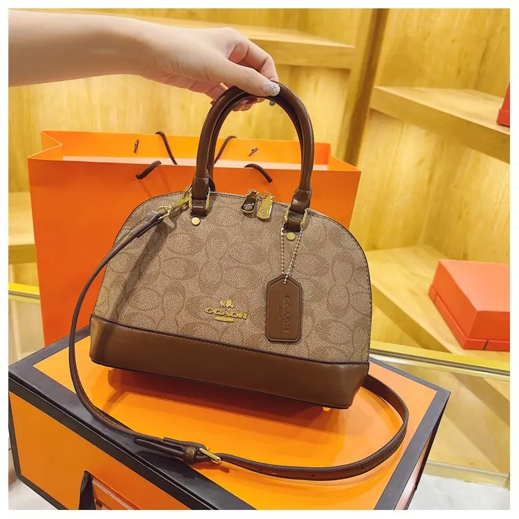 Paris fashion designer women's shoulder bag elegant women's chain strap crossbody bag luxurious zipper small square bag
