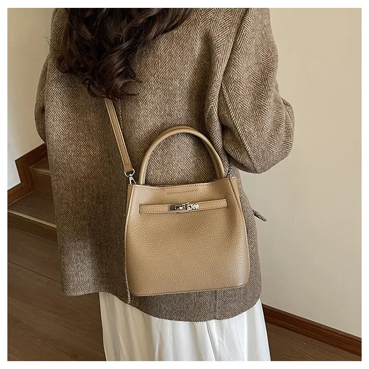 Trendy Textured Leather Diaper Bag Ladies Solid Color Satchel Square For Shopping Party Casual Minimalist High End Style