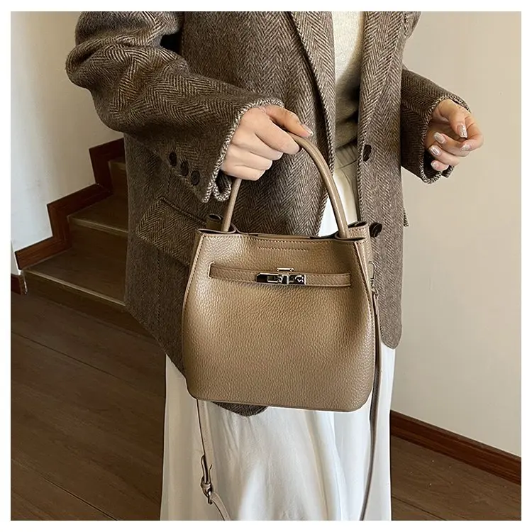 Trendy Textured Leather Diaper Bag Ladies Solid Color Satchel Square For Shopping Party Casual Minimalist High End Style