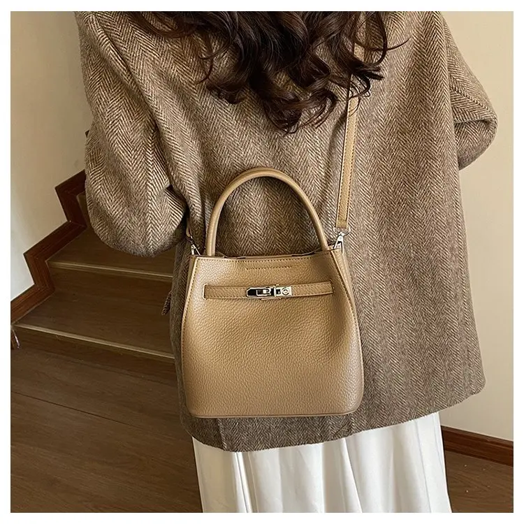 Trendy Textured Leather Diaper Bag Ladies Solid Color Satchel Square For Shopping Party Casual Minimalist High End Style