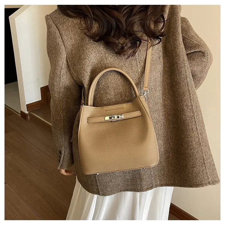 Trendy Textured Leather Diaper Bag Ladies Solid Color Satchel Square For Shopping Party Casual Minimalist High End Style