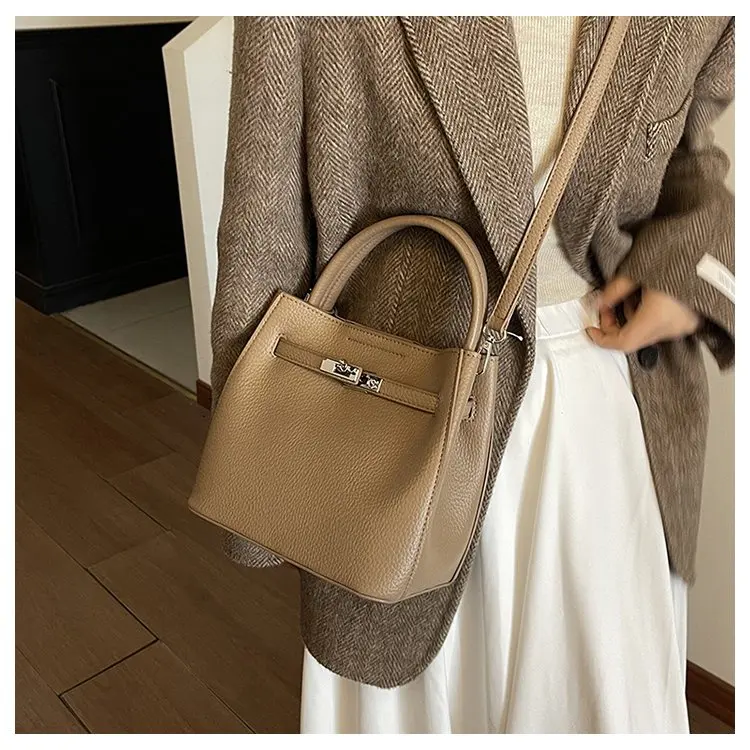 Trendy Textured Leather Diaper Bag Ladies Solid Color Satchel Square For Shopping Party Casual Minimalist High End Style