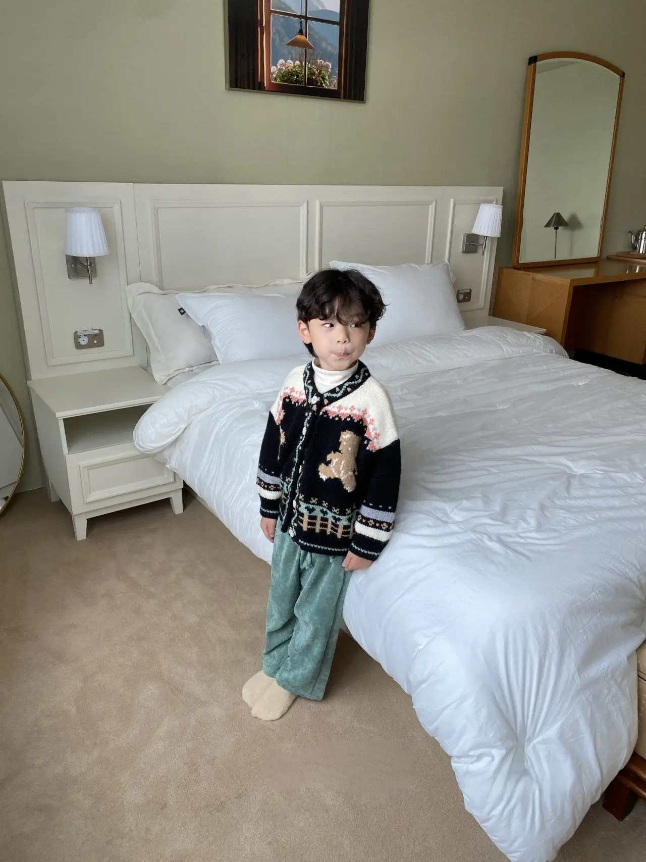 2025 Autumn New Baby Long Sleeve Knit Coat Infant Girl Cute Bear Print Knit Cardigan Kids Boys Casual Jacket Toddler Clothes