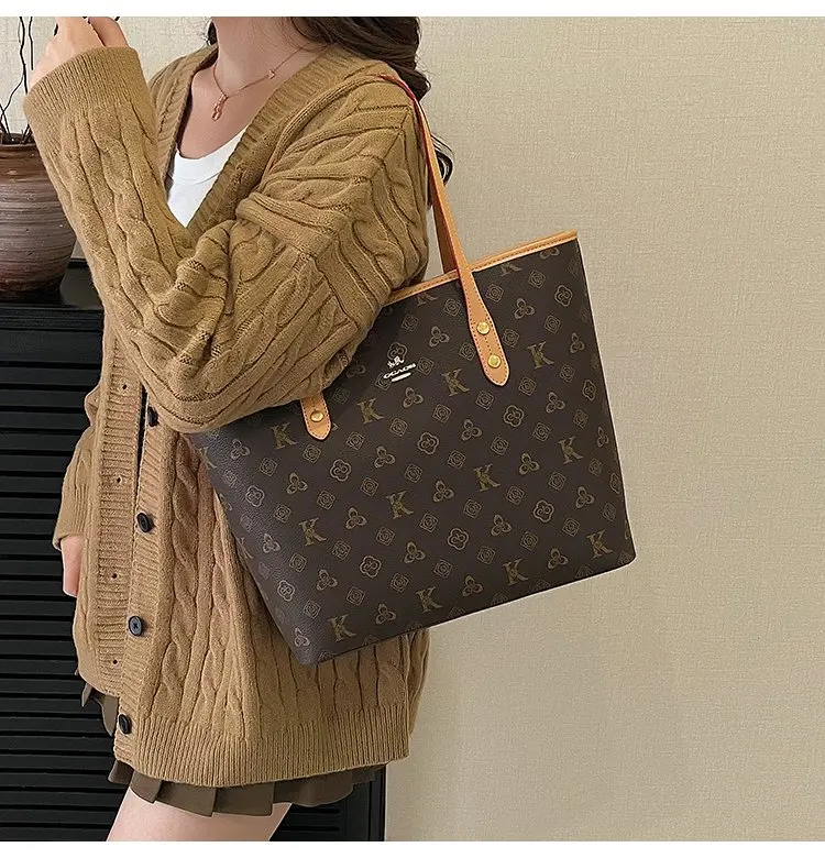 Fashionable Textured Retro Diaper Bag For Women Trendy Crossbody Handbag Luxury Designer Leather Elegant Shoulder Tote Large