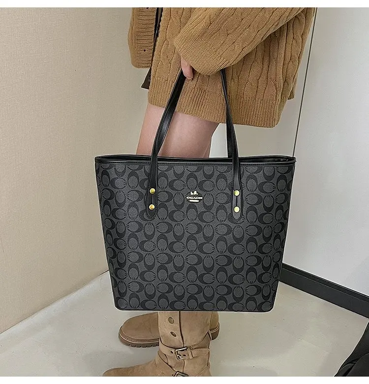Fashionable Textured Retro Diaper Bag For Women Trendy Crossbody Handbag Luxury Designer Leather Elegant Shoulder Tote Large