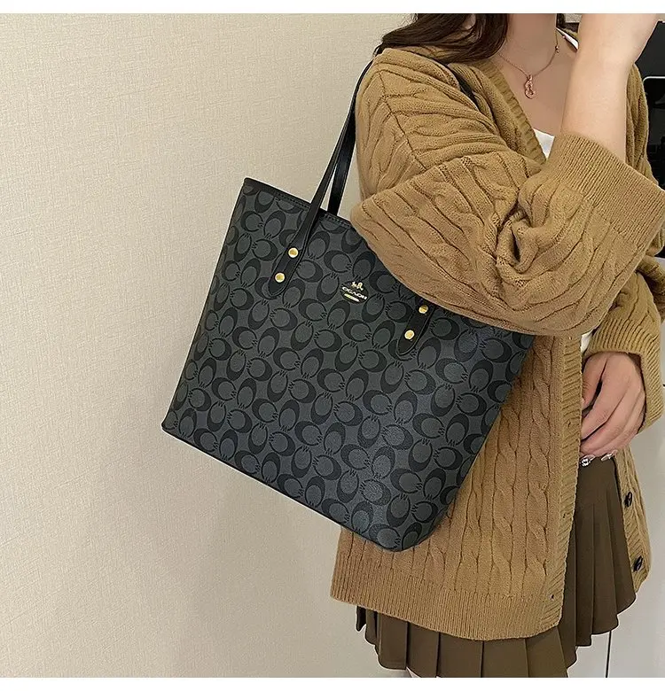 Fashionable Textured Retro Diaper Bag For Women Trendy Crossbody Handbag Luxury Designer Leather Elegant Shoulder Tote Large