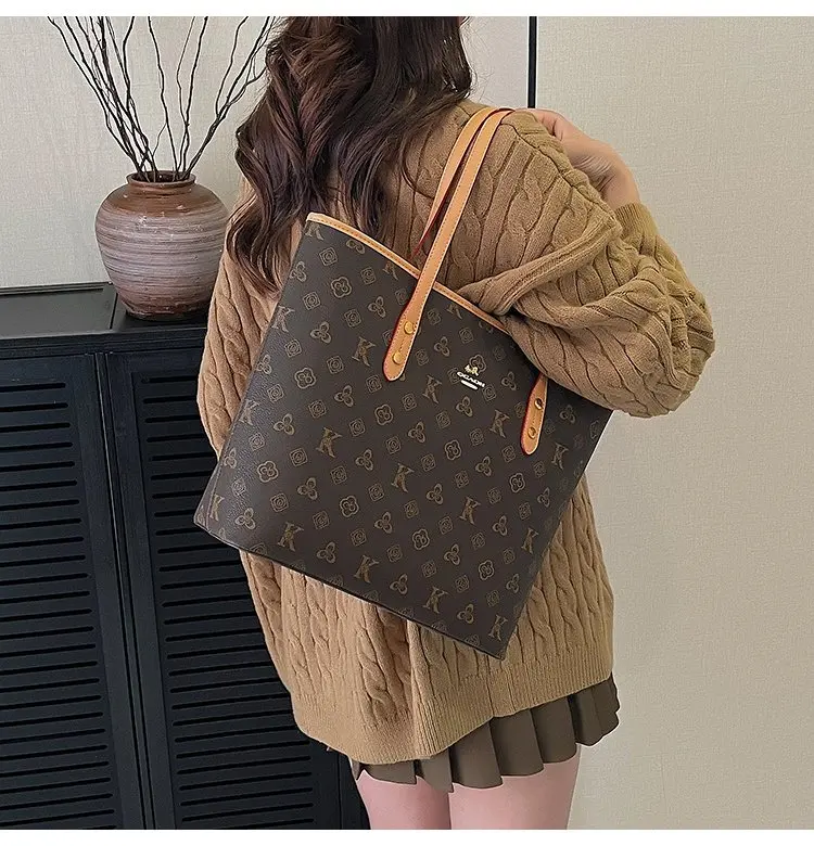 Fashionable Textured Retro Diaper Bag For Women Trendy Crossbody Handbag Luxury Designer Leather Elegant Shoulder Tote Large