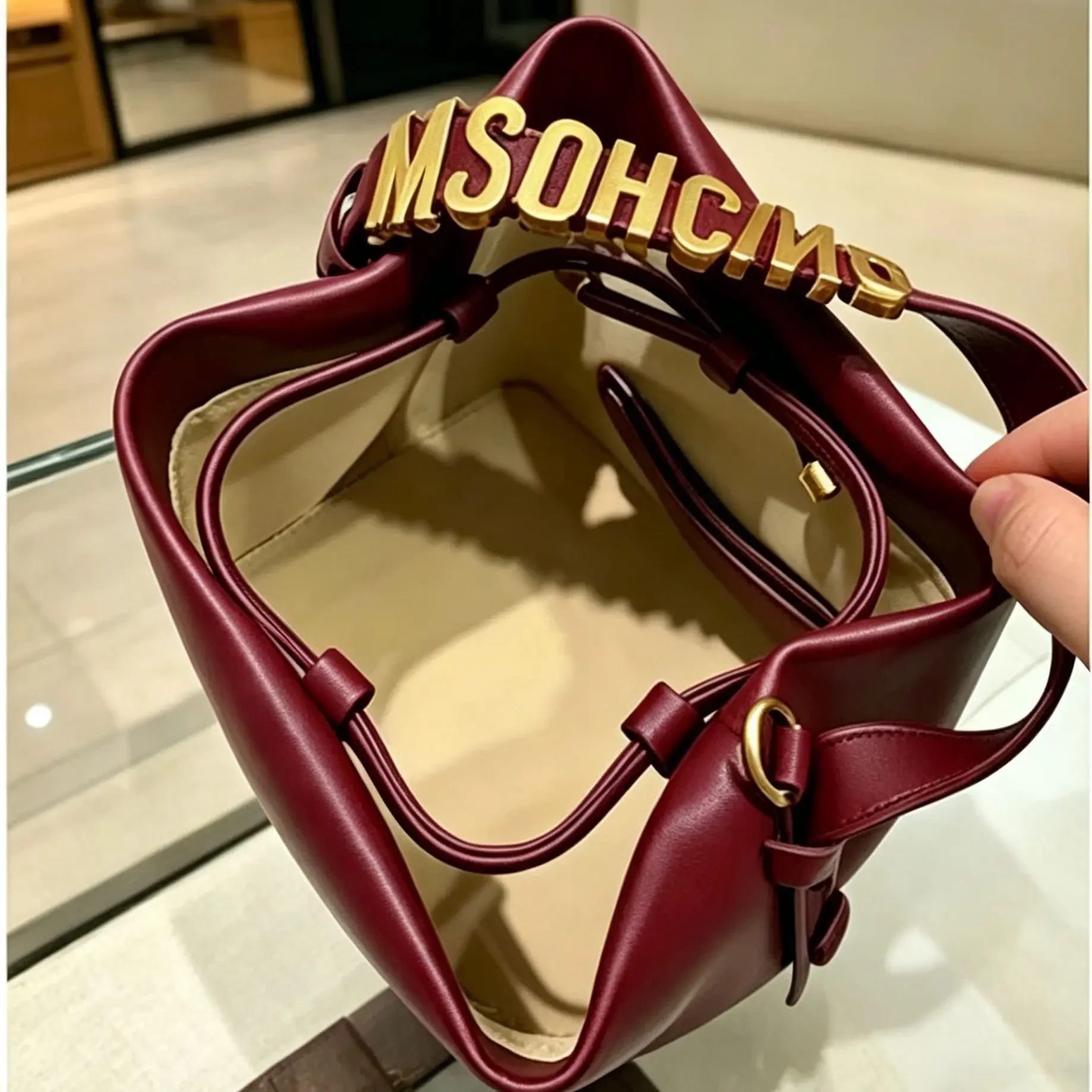 Women's Diaper Bag Fashionable Solid Color Shoulder Bag Designer Paris Style Large Capacity Casual Vintage Messenger Purse