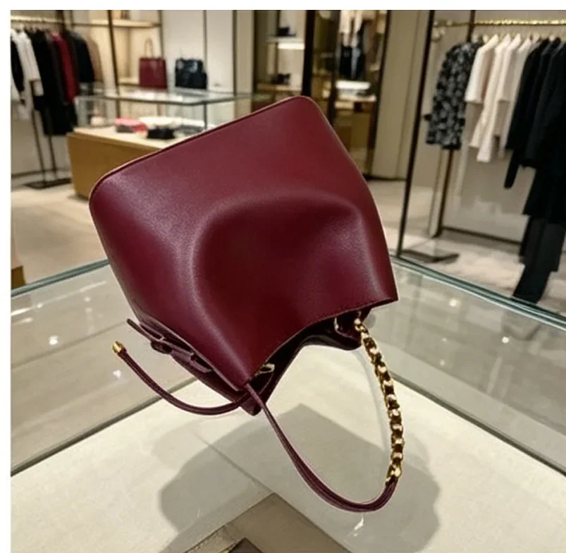 Women's Diaper Bag Fashionable Solid Color Shoulder Bag Designer Paris Style Large Capacity Casual Vintage Messenger Purse