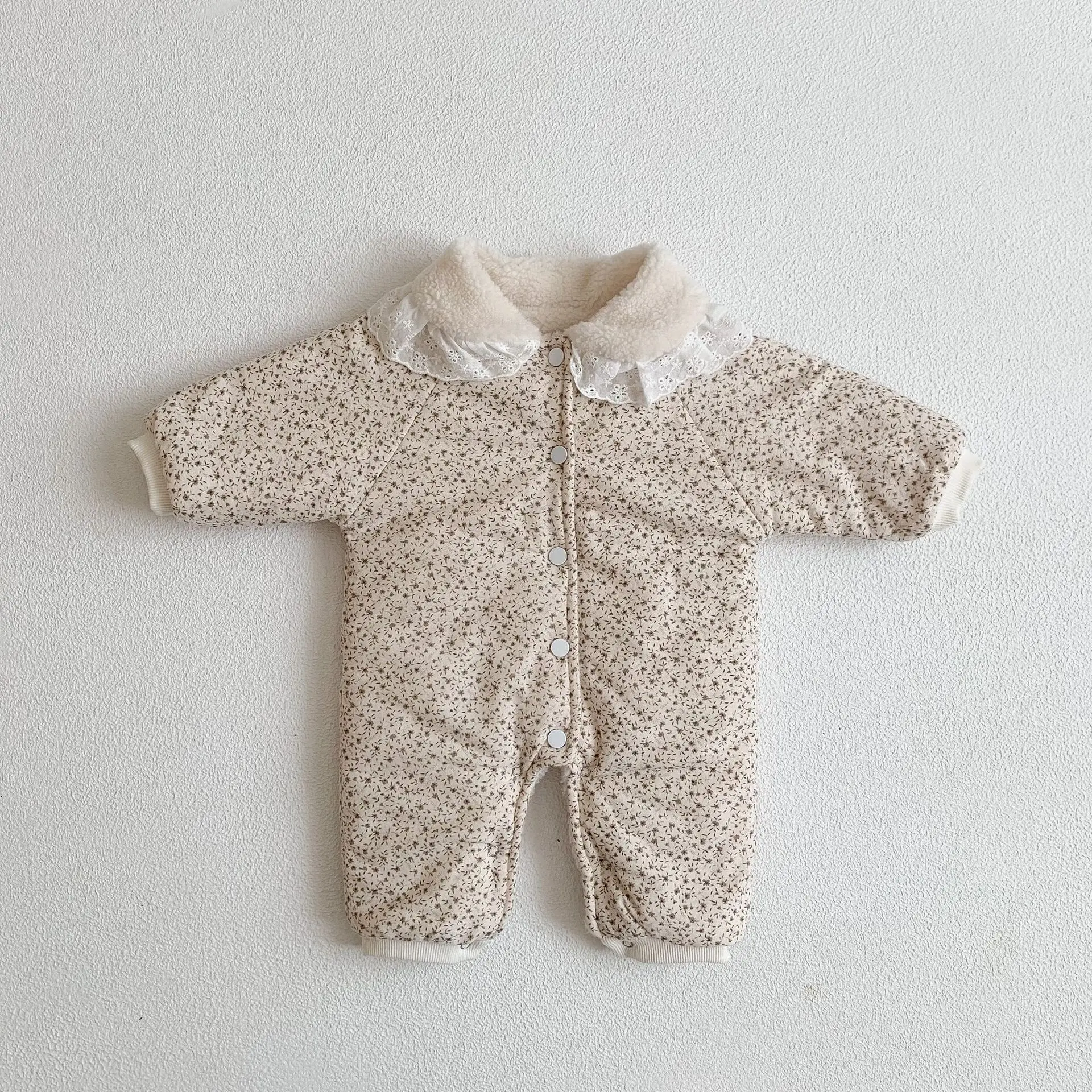 2026 Winter Plush Thicken Baby Romper Toddler Girls Boys Jumpsuit One-Pieces Bodysuits Baby Padded Thickened Crawling Suit
