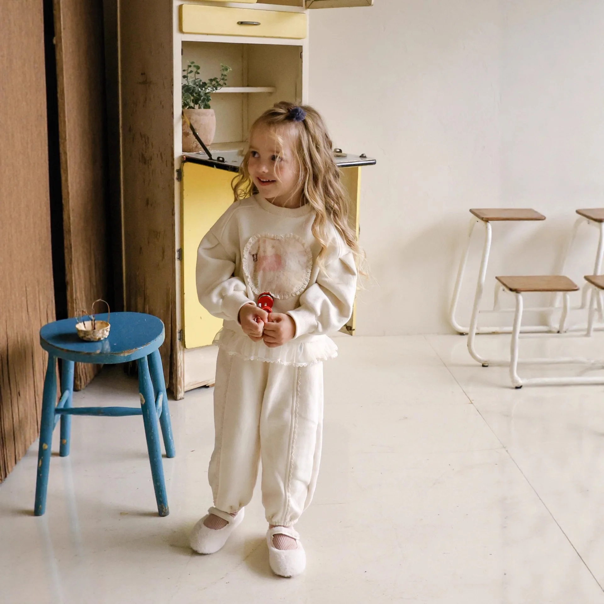 Korean Version New Children's Clothing 2026 Spring Autumn Winter Girl Princess Hoodie Casual Pants Set