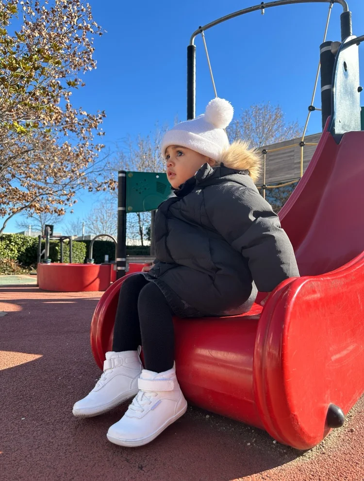 HOBIBEAR Kids Winter Barefoot Shoes Little/Big/Kid Wide Toe Box Warm Faux Fur Lined Ankle Hook-Loop Sneakers