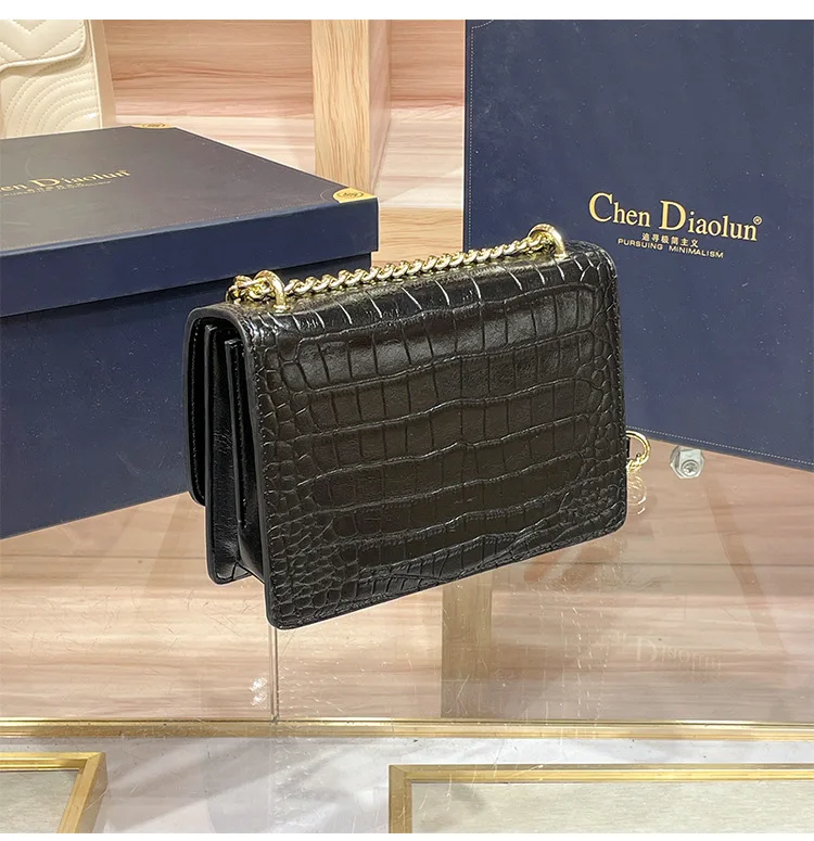 2026 New Stylish All Match Chain Decor Handbag Elegant Fashion Single Shoulder Crossbody Bag for Ladies