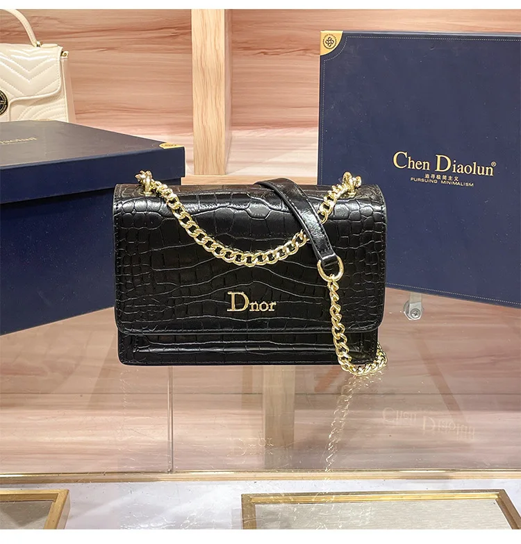 2026 New Stylish All Match Chain Decor Handbag Elegant Fashion Single Shoulder Crossbody Bag for Ladies