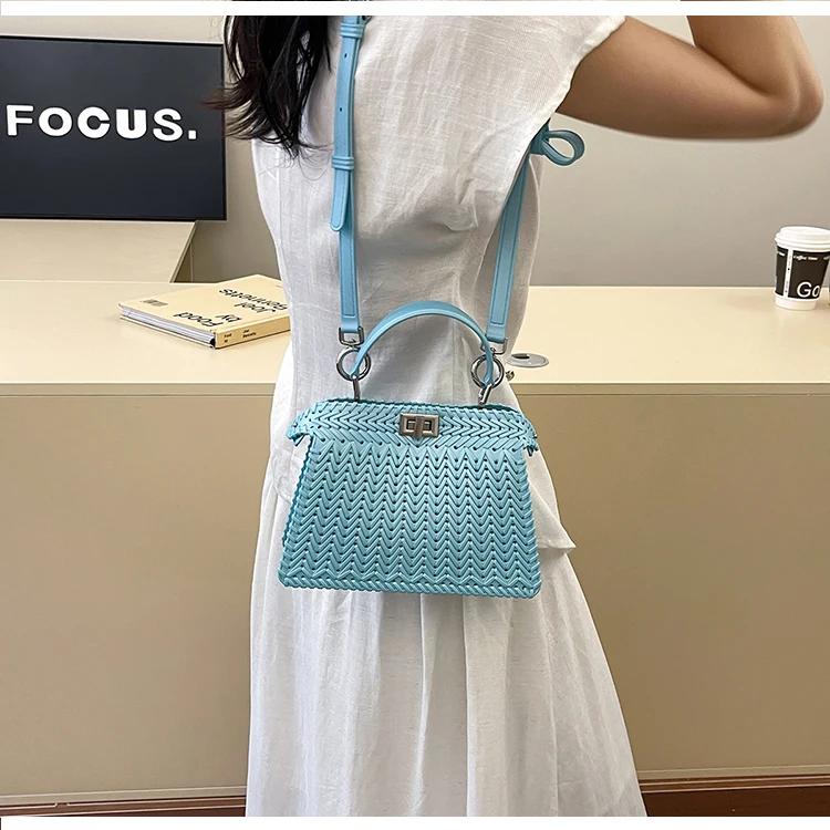 Stylish Elegant Diaper Bags For Women Simple Vintage Leather Crossbody Bag Minimalist Designer Luxury Commuter