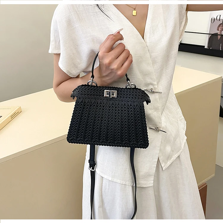 Stylish Elegant Diaper Bags For Women Simple Vintage Leather Crossbody Bag Minimalist Designer Luxury Commuter