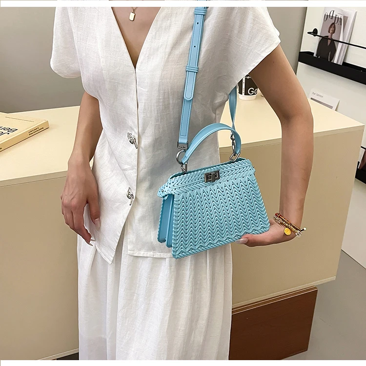 Stylish Elegant Diaper Bags For Women Simple Vintage Leather Crossbody Bag Minimalist Designer Luxury Commuter