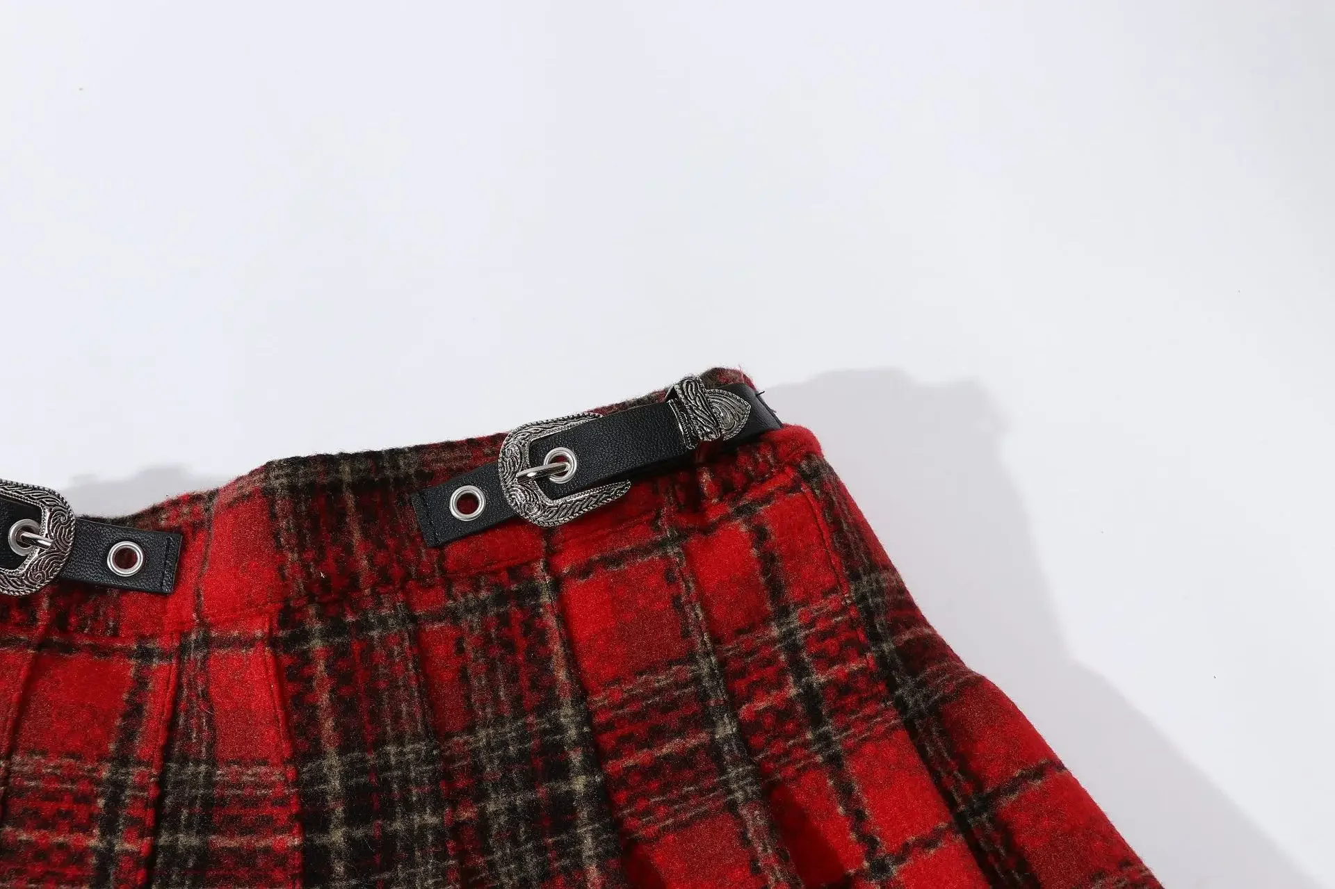 Girls Plaid Skirt 2026 New Fashion All-match Red Short Princess Skirt 8 10 12 13 Years Casual Teen School Children A-line Skirt