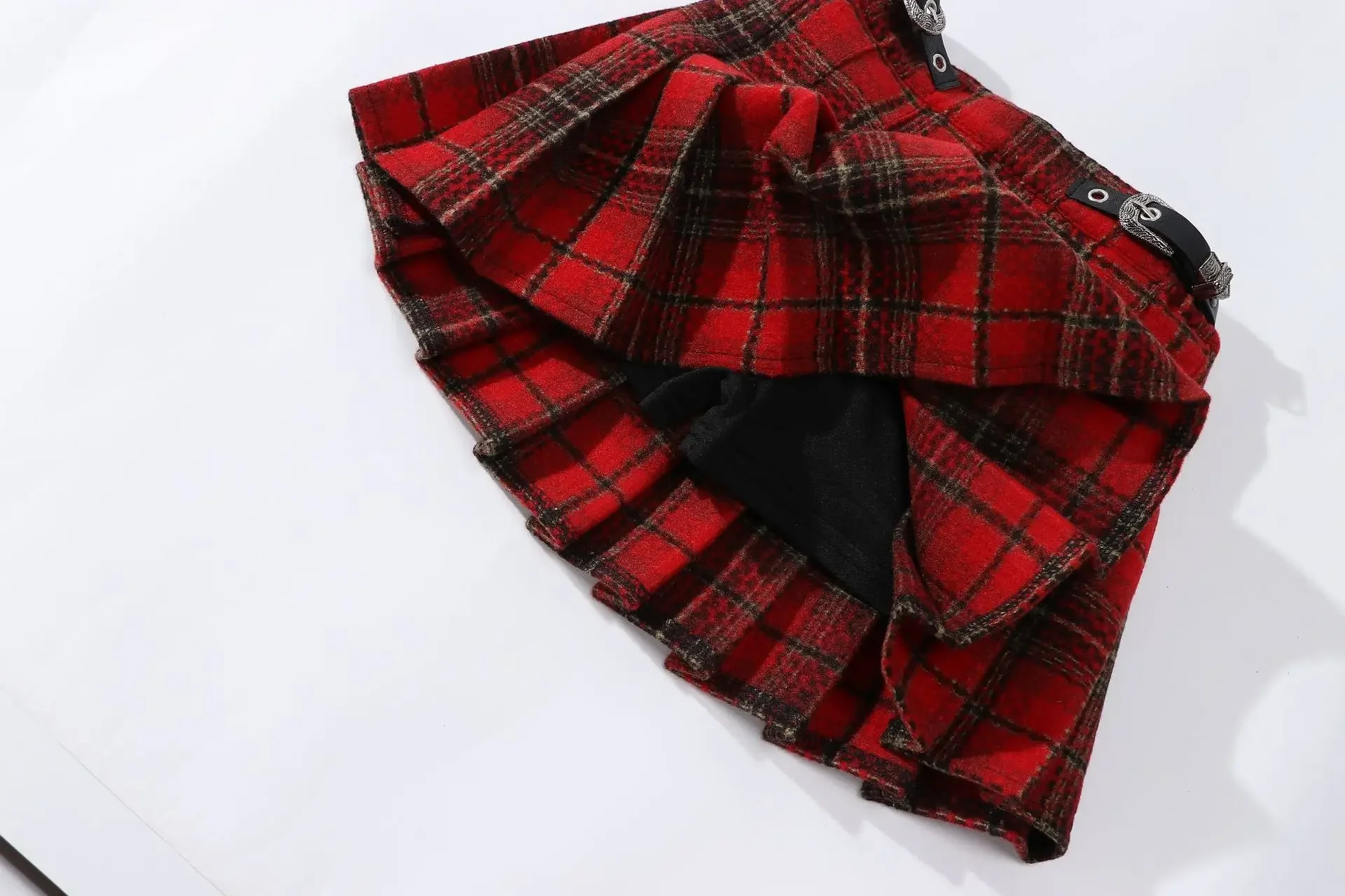 Girls Plaid Skirt 2026 New Fashion All-match Red Short Princess Skirt 8 10 12 13 Years Casual Teen School Children A-line Skirt
