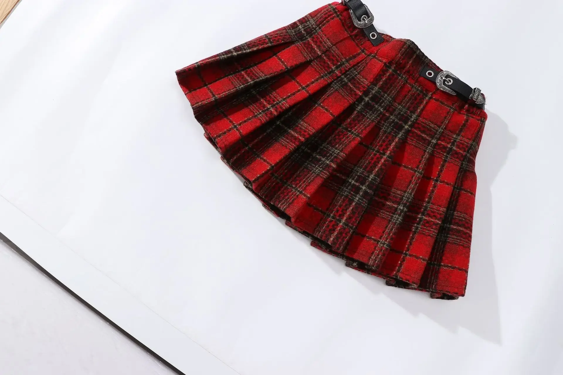 Girls Plaid Skirt 2026 New Fashion All-match Red Short Princess Skirt 8 10 12 13 Years Casual Teen School Children A-line Skirt