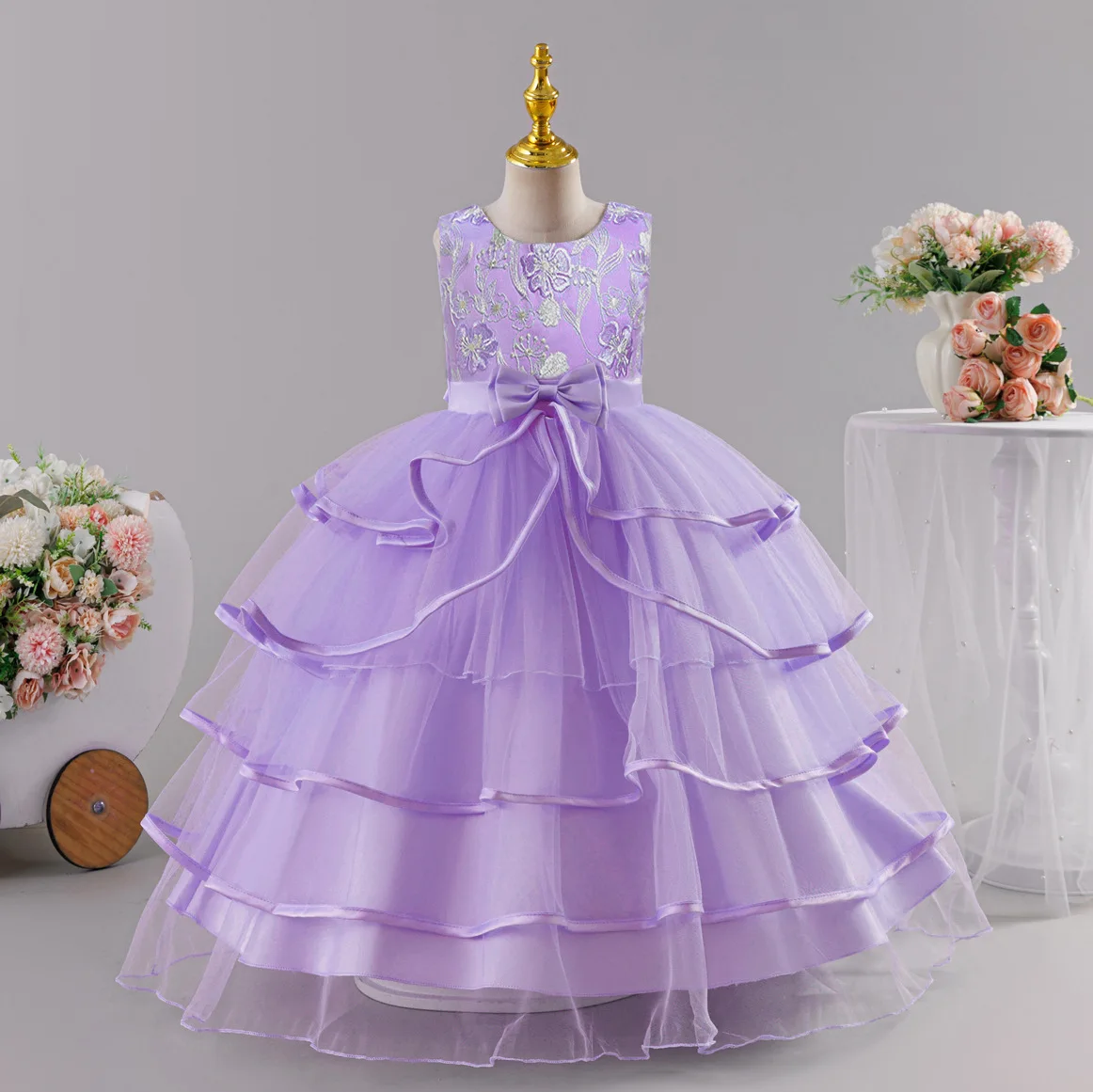 Girls' chiffon retro princess dress 4-12 years old flower embroidery long dress banquet host fashion high-end performance dress
