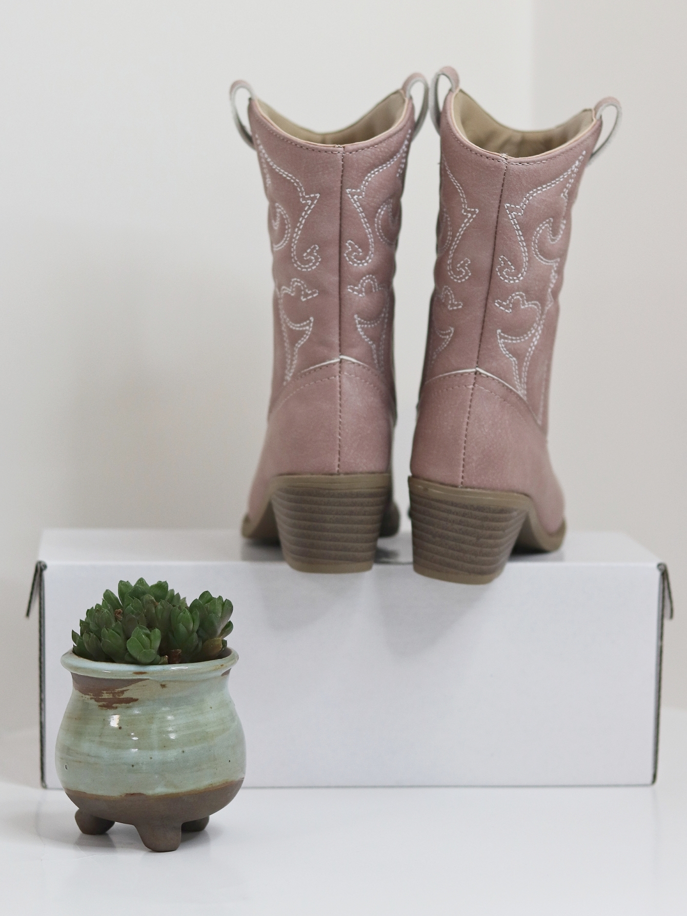 Children Mid Length Boots 2023 Korean Style Autumn Winter New Girls Soft Sole Fashion Vintage Kids Leather Boots Elegant Soft
