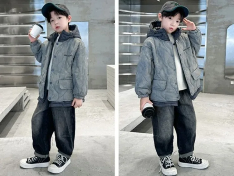2025 New Boys' Winter Down Jacket Thickened Cotton Coat for Kids - Warm & Cozy Toddler to Teen Outdoor Winter Clothing
